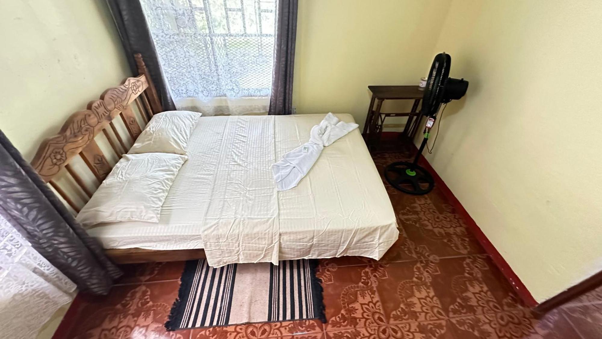 The Corner House Apartment Тортугеро Екстериор снимка